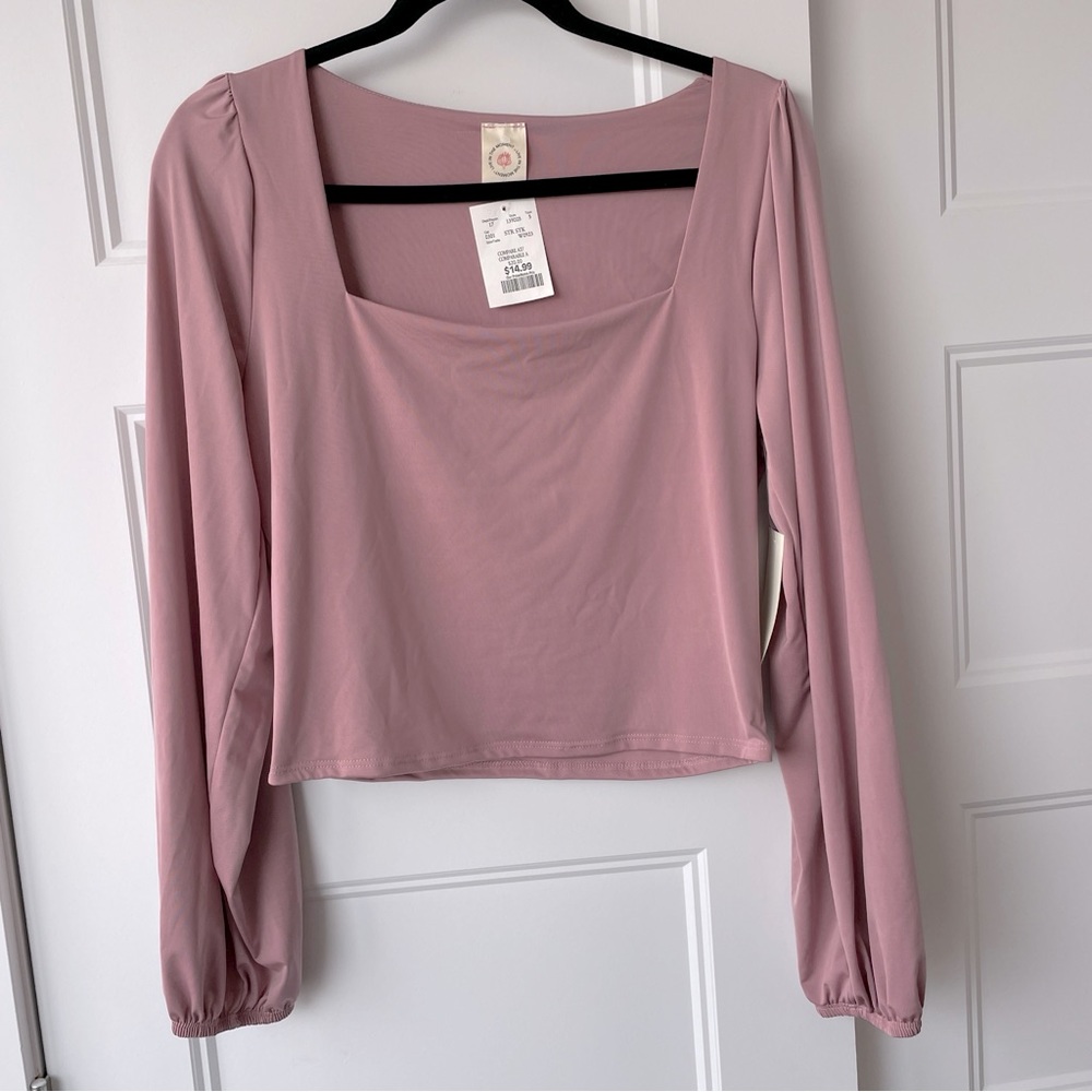 MOVING SALE CLEAROUT | Bishop Sleeves Dusty Pink Shirt & Bow